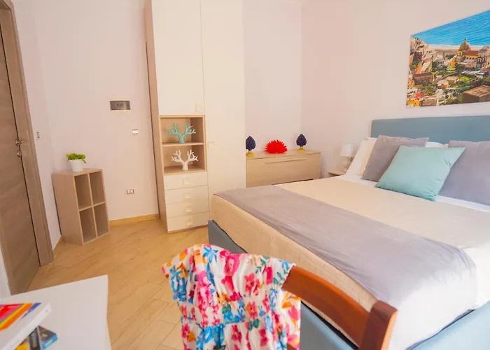 Couette-café Symphony House 4*