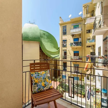 Symphony House לינה וארוחת בוקר סורנטו