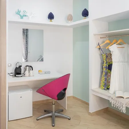 Symphony House فندق مبيت وإفطار سورينتو