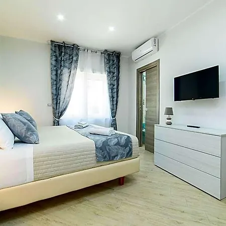 Bed & Breakfast Symphony House 4*