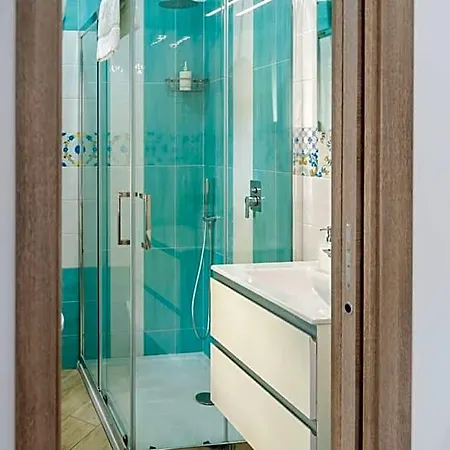 Oda ve Kahvaltı Symphony House 4*