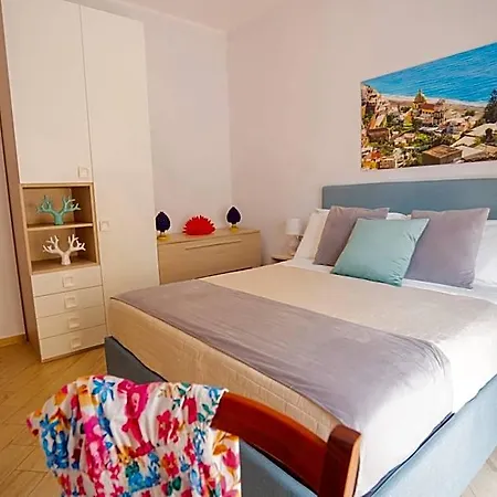 Symphony House Oda ve Kahvaltı Sorrento