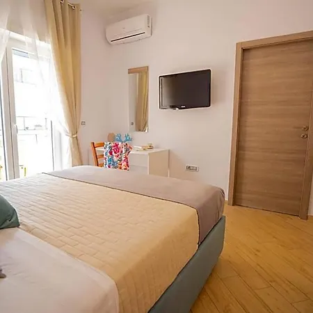 Symphony House Bed & Breakfast