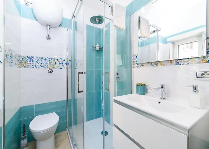 Symphony House Bed & Breakfast