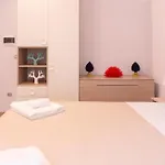 Bed & Breakfast Symphony House